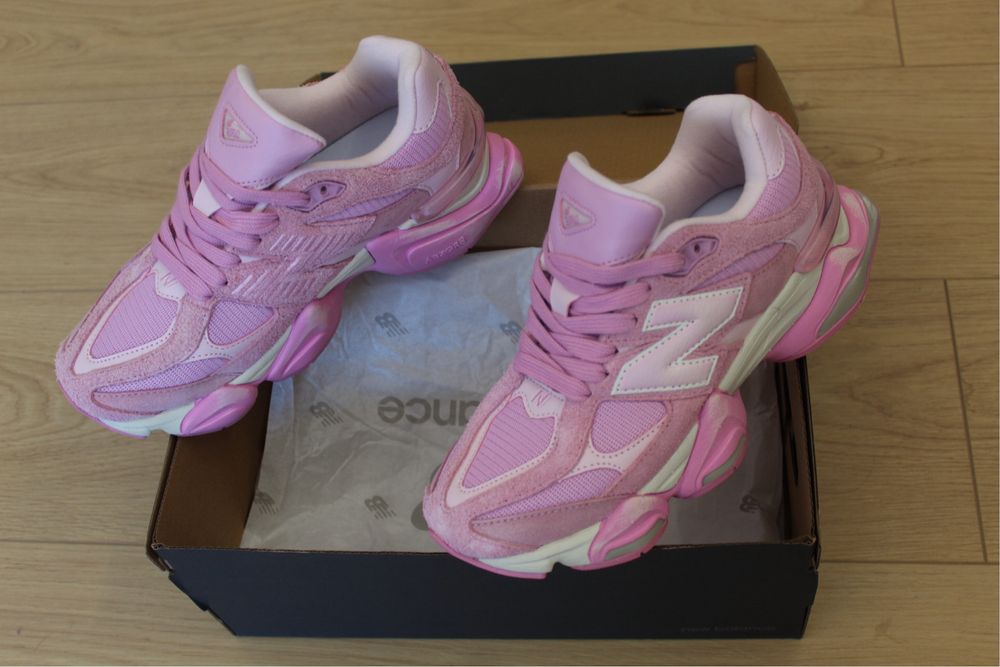 New Balance 9060