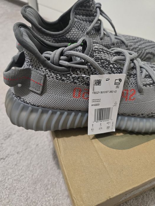 Yeezy  boost  350