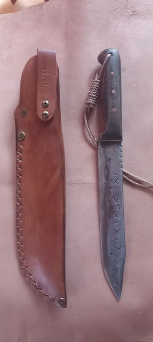 Здрав,кован овчарски нож , 30см.
