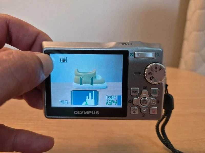 Aparat foto Olympus
