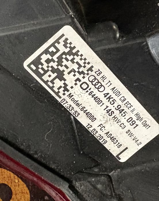 Audi A6 C8 седан Външни Стопове