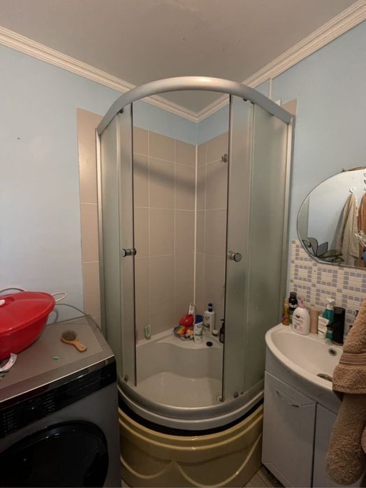 Продам 3х квартиру район бэста