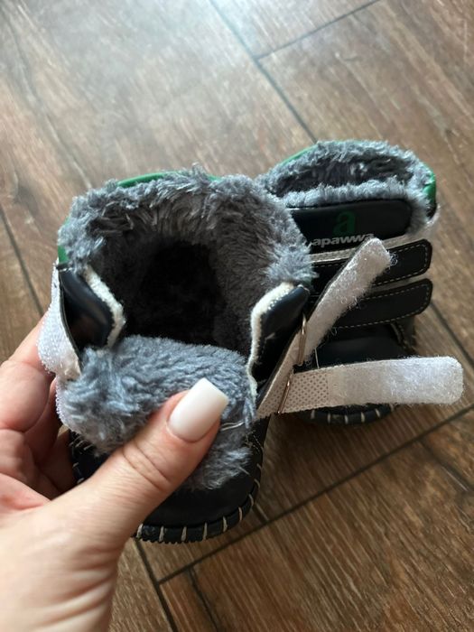 Продам детскую обувь