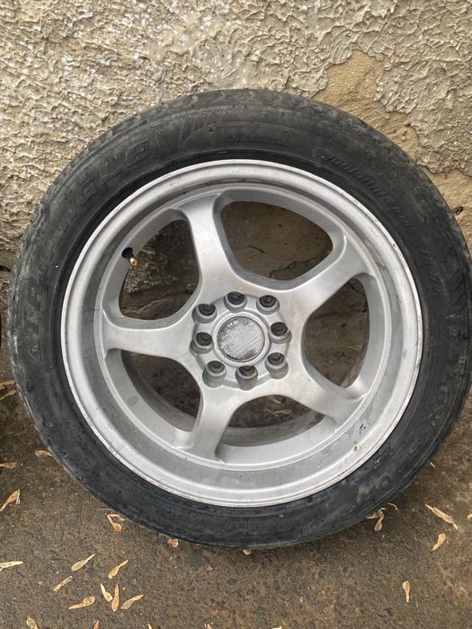 Продаю Диски r17