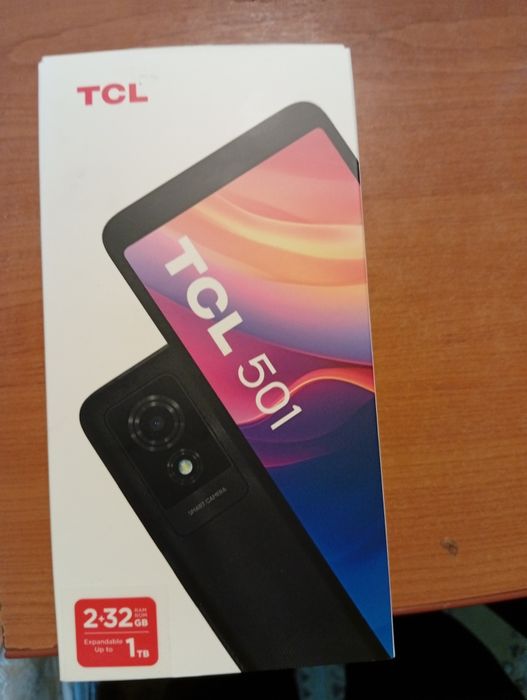 Telefon TCL 501 NOU CUTIE TOTUL LA EL preț 200