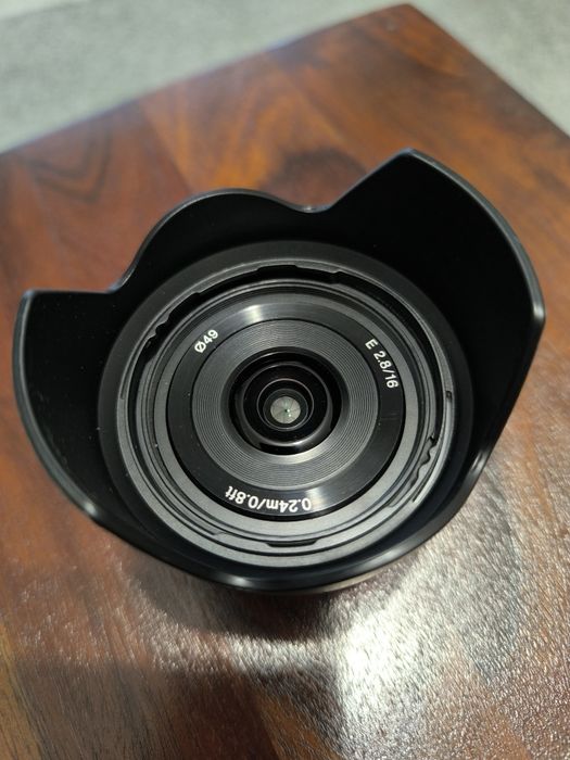 Obiectiv Sony E 16mm f2.8