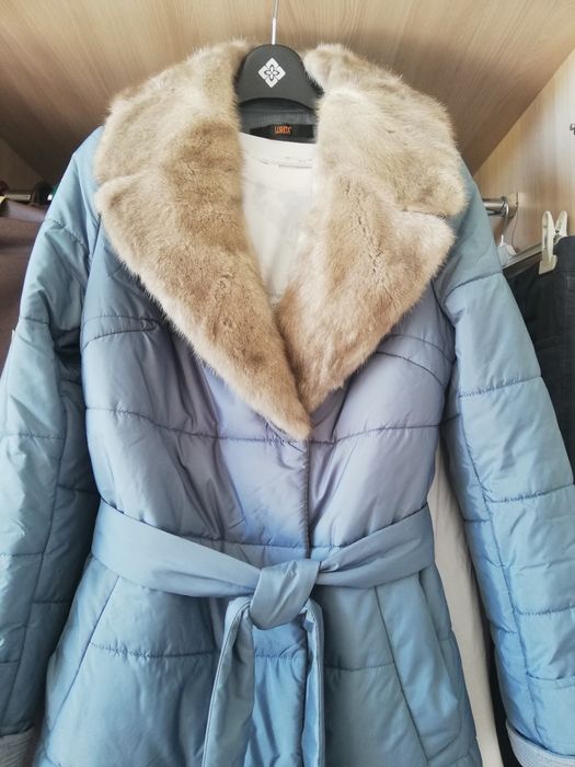 Срочно куртка сатылады