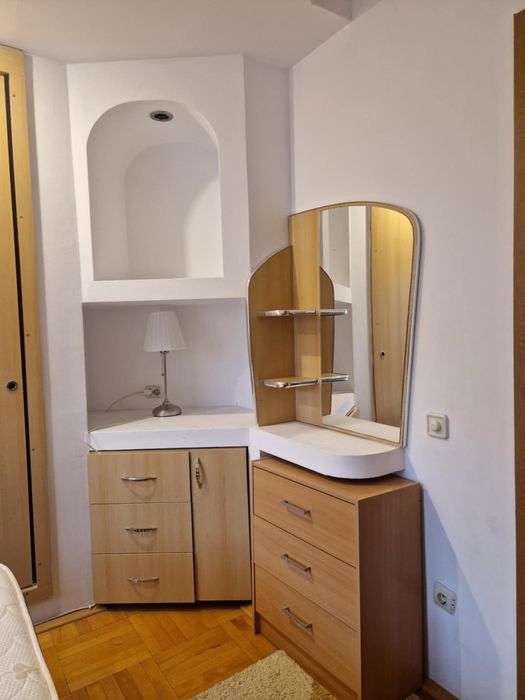 Apartament 2 camere semidecomandat la cheie