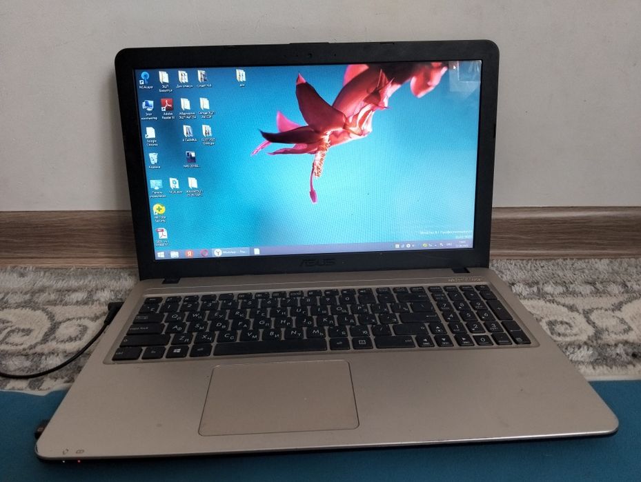 Продам ноутбук Asus