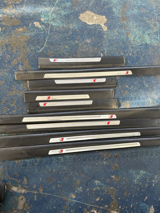 Ornamente prag sline bandouri sline audi a6 c6 4f facelift