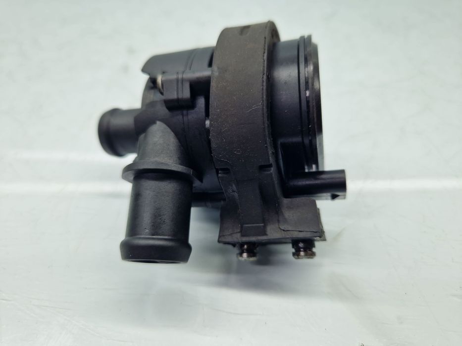 Pompa recirculare apa Skoda Octavia 3 (5E3) [Fabr 2012-2020] 5G0965567