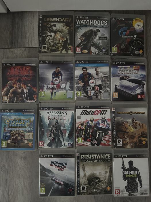 Vand Play Station 3 + 15  jocuri