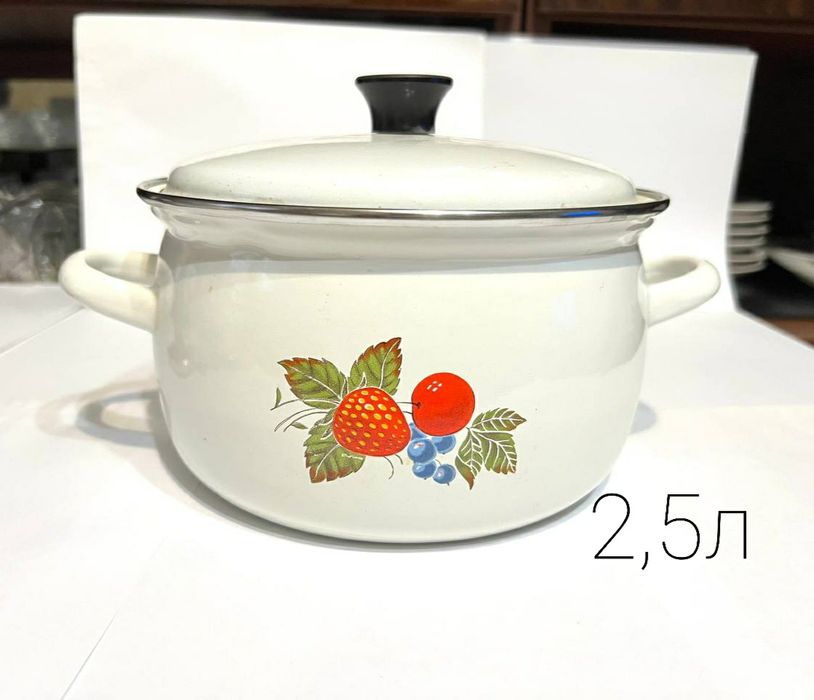 Кастрюли эмалированные СССР
