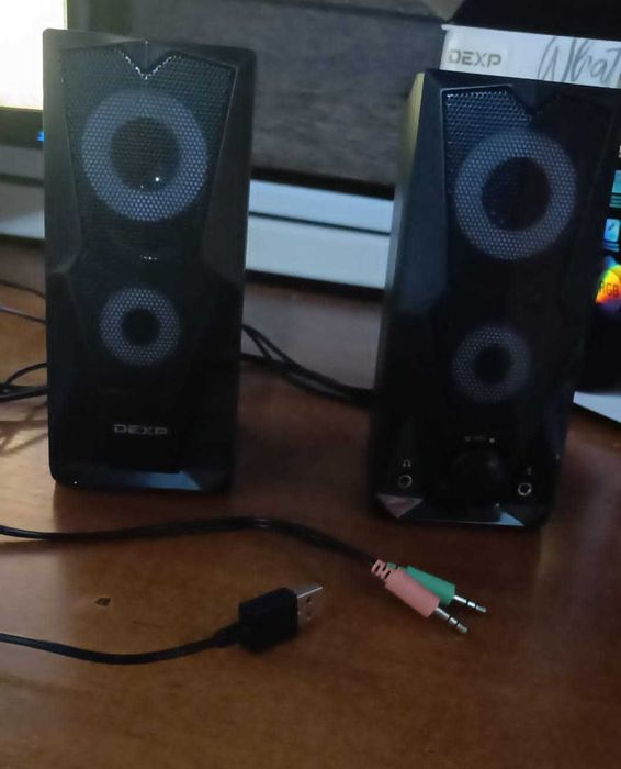 Продам компьютерные колонки.