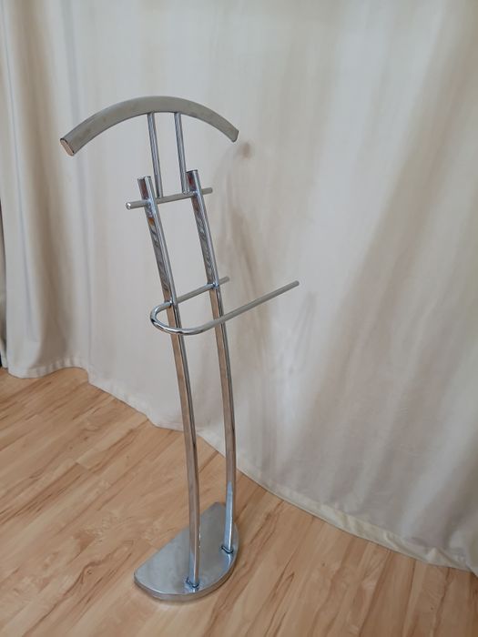 Вешалка напольная