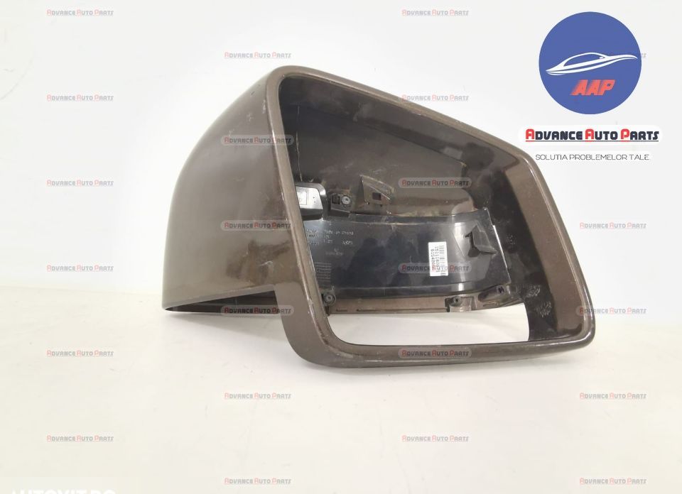 Капак за огледало дясно с led мигач код 615342AA - оригинален Мерцедес