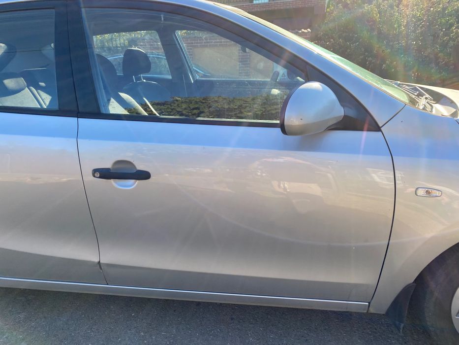 hyundai i30 2009 1.4 banzina 109cp