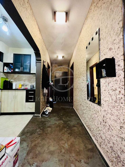 Продава се Двустаен апартамент в Пловдив, Център - 64 кв.м за 2204 €/кв.м - Снимка #3