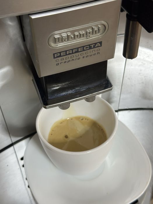 Espressor automat Delonghi perfecta cappuccino