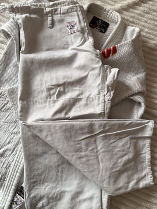 Продам кимоно