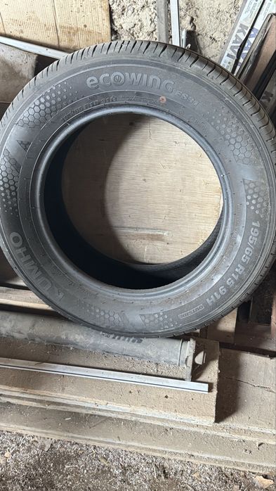 Пордам шину бу размер 15