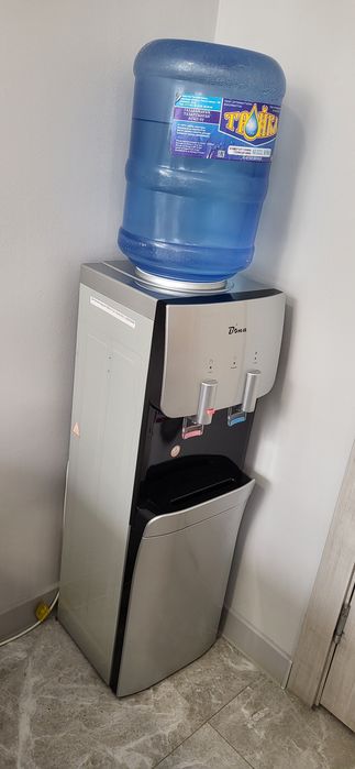 Кулер для воды Bona