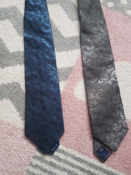 Cravate Kenzo impecabile