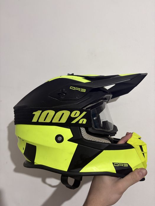 Кросова каска LZR