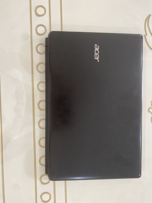 Ноутбук Acer ……..