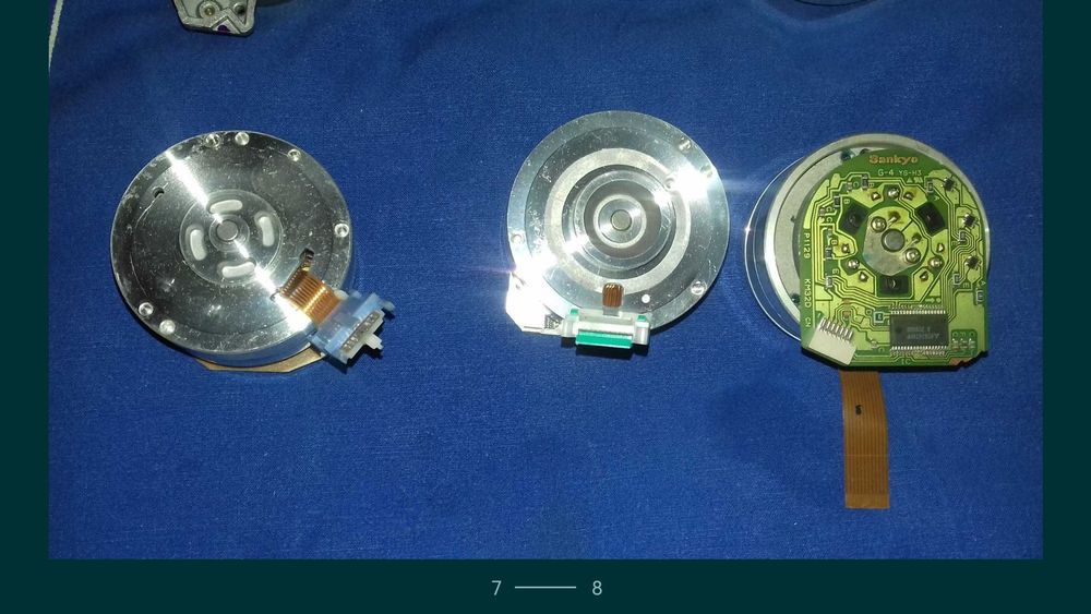 Capuri aparate video mari-VHS cu 2 si 4 pastile