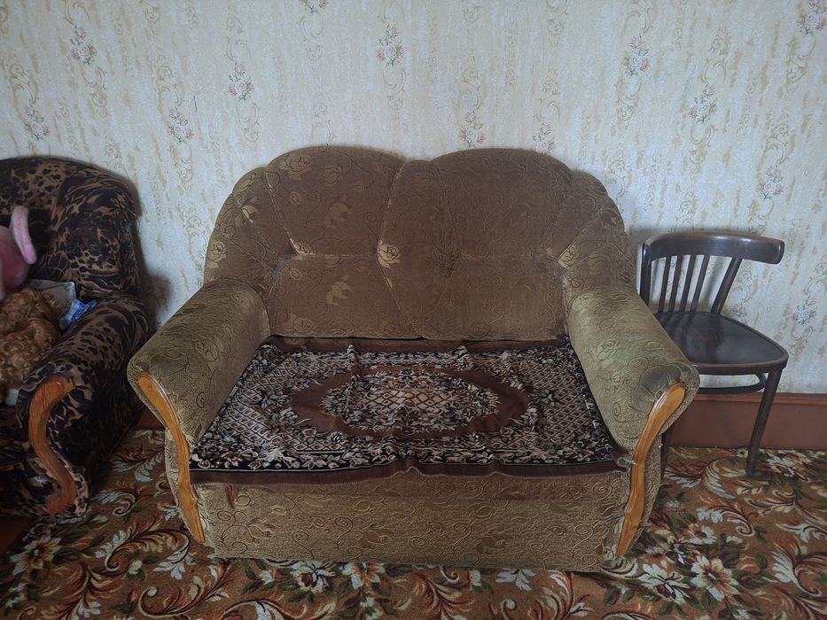 Продам диван кресло и мини диван