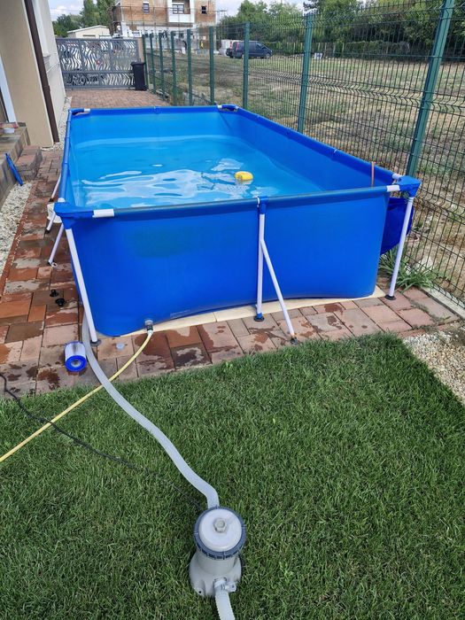 Piscina 4x2 si pompă