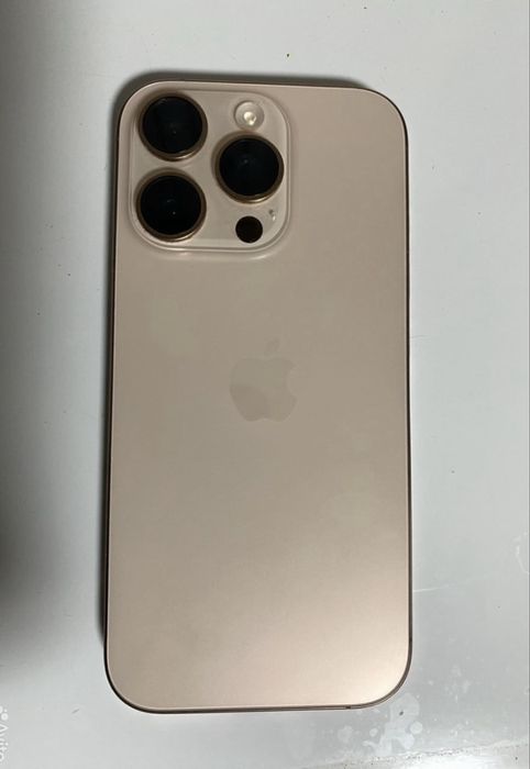 Продам айфон 16 про iphone 16 pro