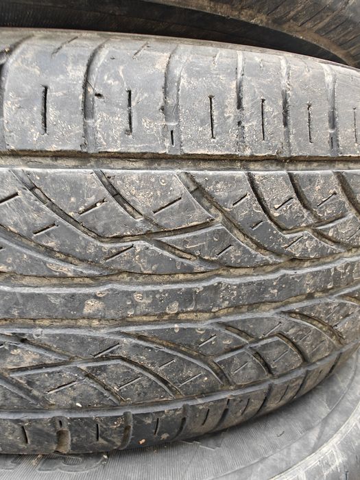 Шины летние б/у 275/60/R20