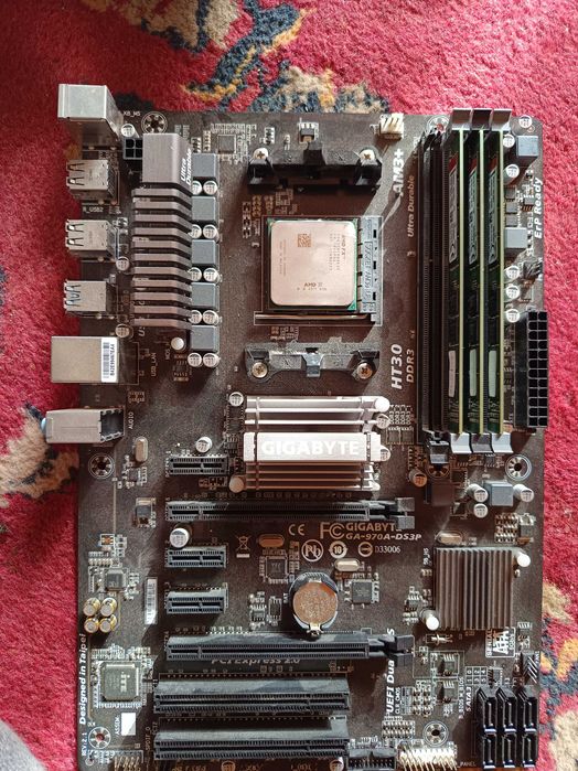 Se vinde kit plus hdd