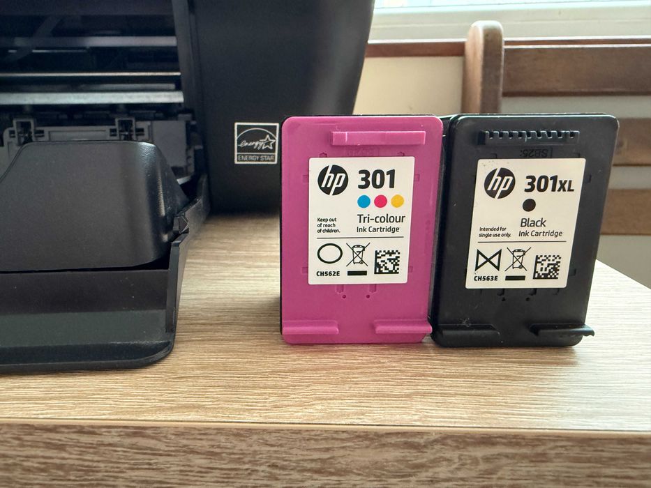 Принтер с опция за копиране и сканиране на документи HP Deskjet 3050