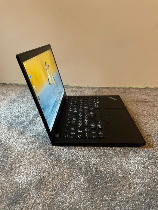 AMD Ryzen 5 PRO 3500 - Lenovo ThinkPad T495 - 8GB RAM DDR4, 256GB NVMe SSD M.2, AMD Radeon Vega GFX 2GB, 14''IPS FHD