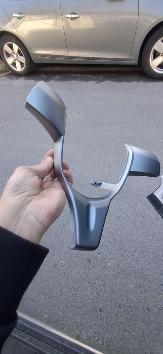 Продам детал от руля спарк 2 позиции новый оригинал снят с машины