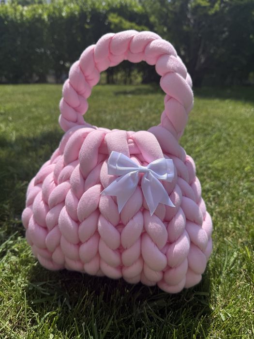 Чанта- ръчно плетена текстилна, пефректна за всеки повод и подарък