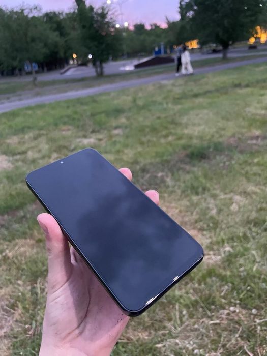 В продаже Samsung s22 plus