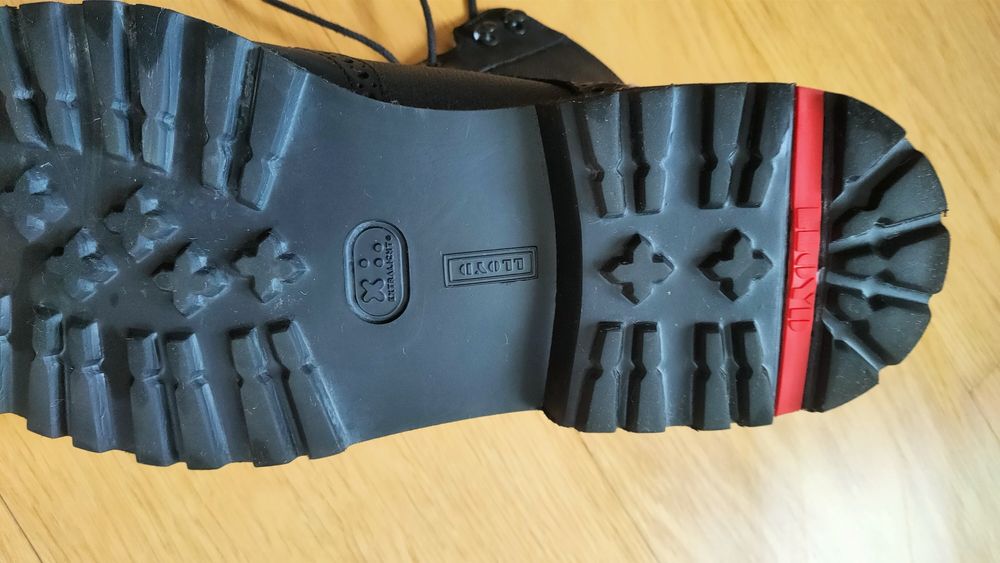 Продам мужские ботинки Lloyd 45р.