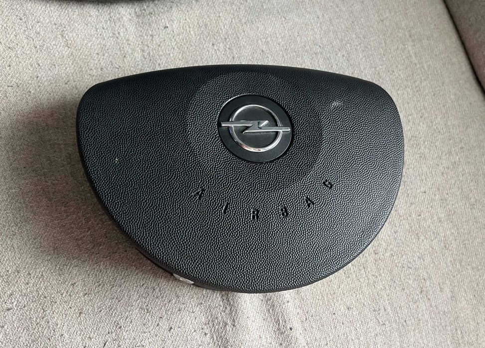 Volan Opel cu airbag și comenzi Opel Astra H Zafira Tigra Corsa
