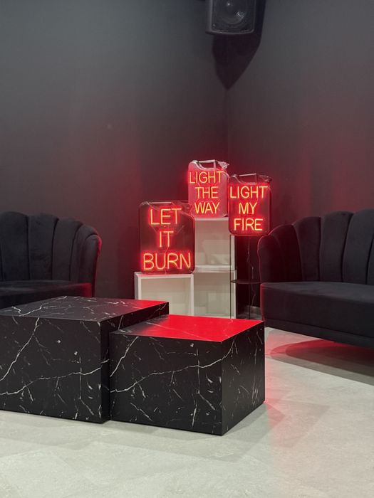 Дървени букви, цифри и знации