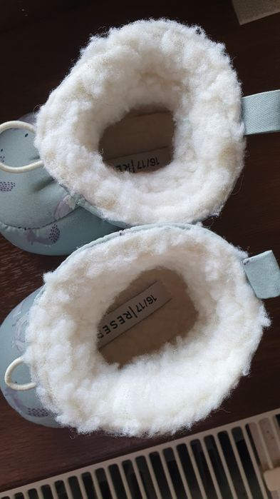 Incaltaminte iarna bebelusi marimea 16-17