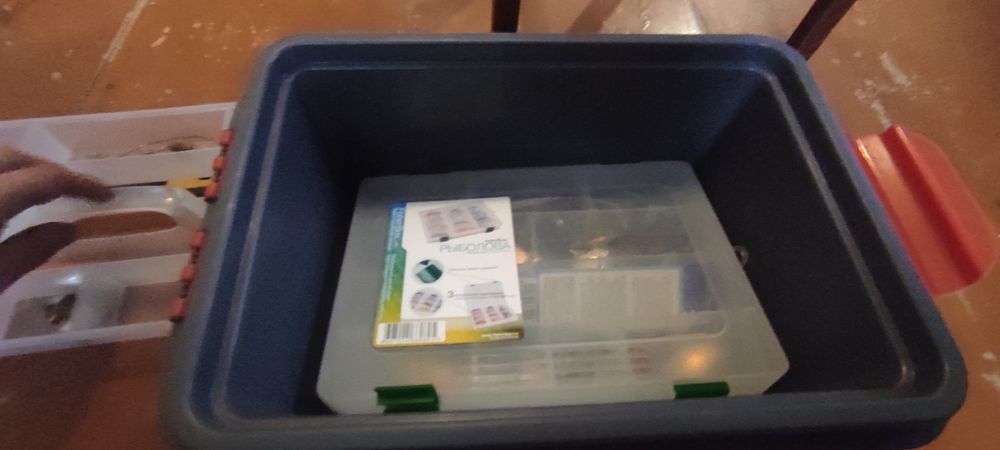 Продам кейс для блесен