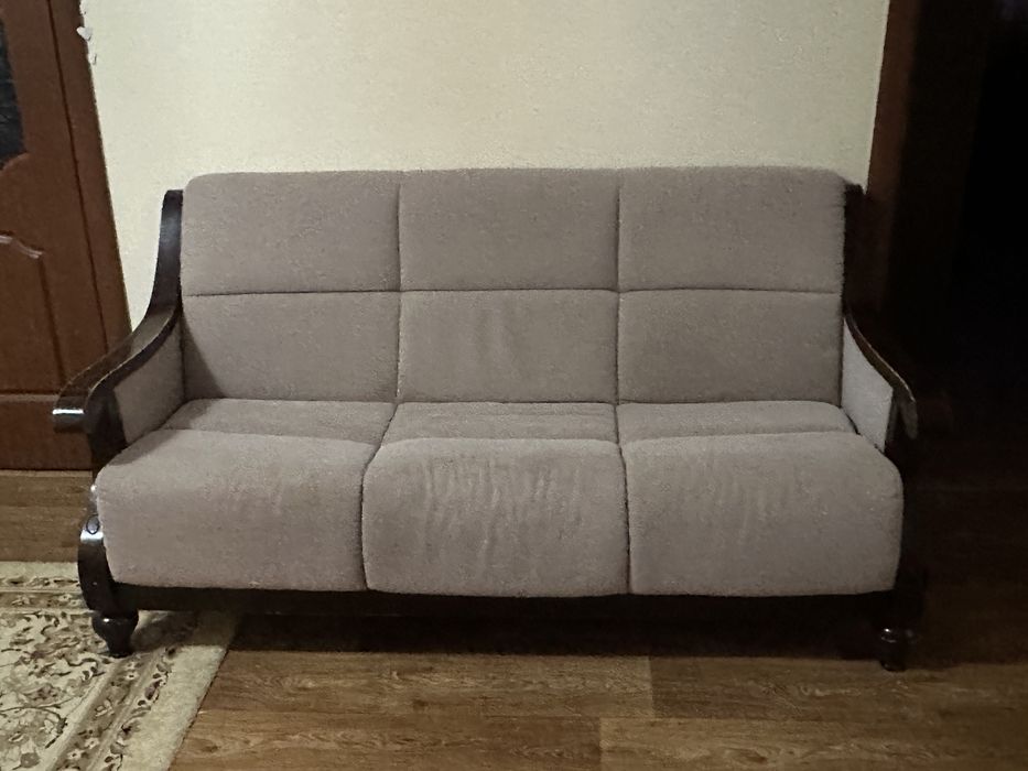 Продается диван и диванчик