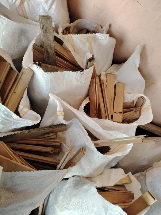 Lemne foc (parchet folosit)