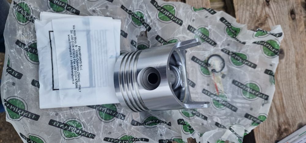 Piston echipat cu Segmenti fiat 312 315 diametru 82 mm pe original imp