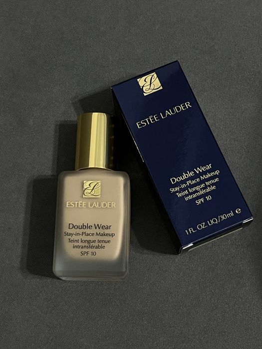 Тональный крем продается