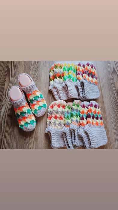 Продам вязаные следки, носки